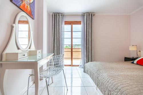 Foto de la galería de Garden City apartment en Playa Fañabe