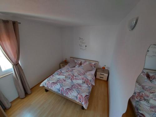 Apartments Karlo