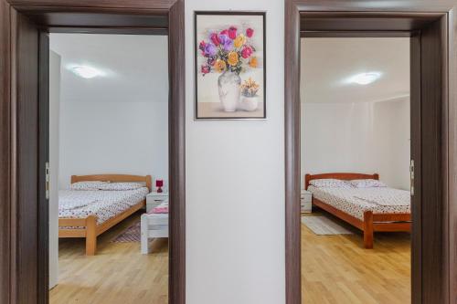 Zdjęcie z galerii obiektu Apartment Otasevic 2 w mieście Tivat