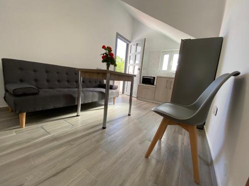 Posezení v ubytování Ninemia Apartment