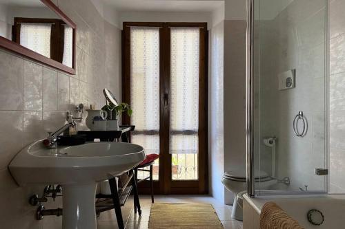 Ванная комната в Dagli Olivari - Casa Teo