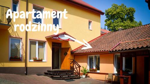Zdjęcie z galerii obiektu Pokoje u Basi Glamping Mikołajki w mieście Mikołajki