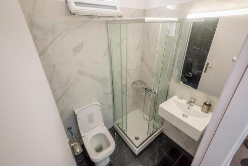 Fotografie z fotogalerie ubytování Villa Loukas v destinaci Loutsa