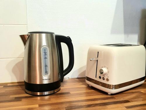 Utensilios para hacer té y café en La Caponnière