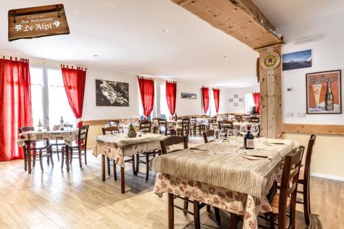 Restaurace v ubytování Albergo Ristorante Le Alpi