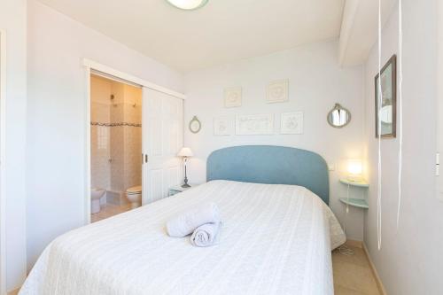 Apartment 2 bedrooms 2 bathrooms clear view in Palm beach area