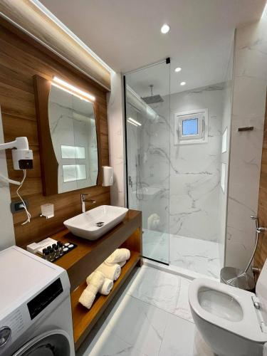Phòng tắm tại Brilant Luxury Apartment