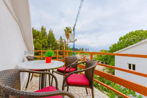 Фотография из галереи Franeta Apartments в Будве