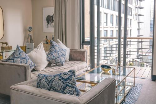 O zonă de relaxare la Raphael penthouse 205