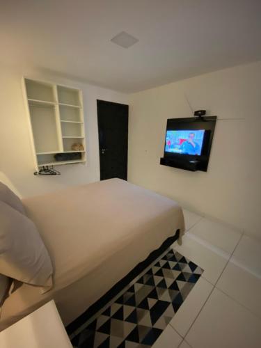 Μια τηλεόραση ή/και κέντρο ψυχαγωγίας στο Flat Bugayalê