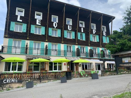 Budova, kde se hotel nachází