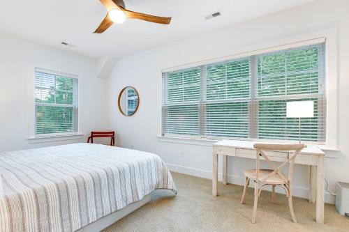 Ένα ή περισσότερα κρεβάτια σε δωμάτιο στο Bethany West --- 557 Fairway