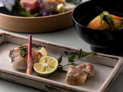 Essen in diesem Ryokan oder in der Nähe