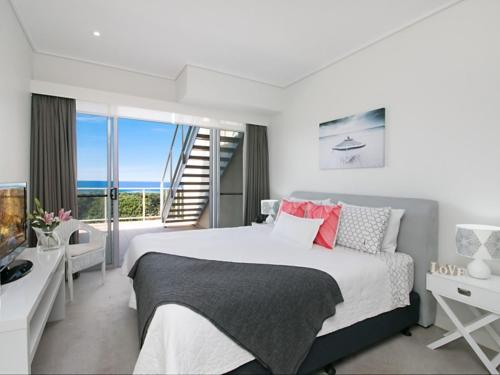 Gallery image of 1328 Luxury Beachfront Penthouse with Heated Rooftop Jacuzzi in Kingscliff