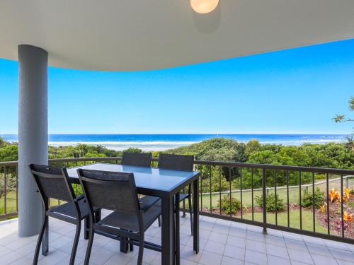 Gallery image of Shoreline 6 with Ocean Views To See The Whales in Hastings Point