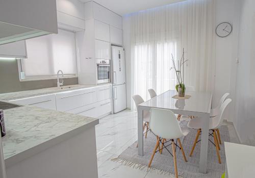 Luxury Apt 115m2