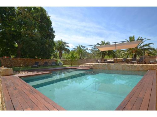 Bazén v ubytovaní Holiday Home in Mallorca with Private Pool alebo v jeho blízkosti