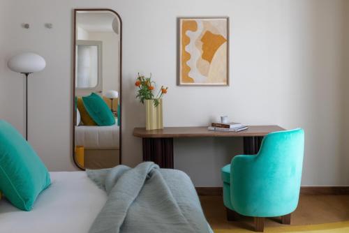 Letto o letti in una camera di Hôtel Saint-André des Arts
