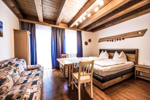 Katil atau katil-katil dalam bilik di Obermayrgut