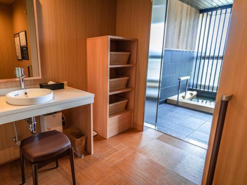 Posezení v ubytování Hakodate Yunokawa Onsen Umi to Akari Hewitt Resort