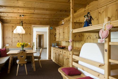 Gallery image of Martina Breakfast Lodge in Castelrotto