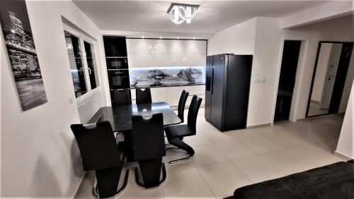 BARTOL LUXURY APARTMENTS KRK Croatia, with own HOT TUB - WHIRLPOOL