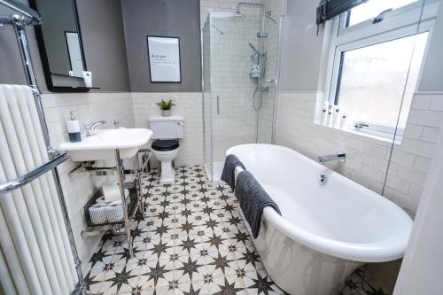 Koupelna v ubytování Best Stays York - Bishy Road Abode