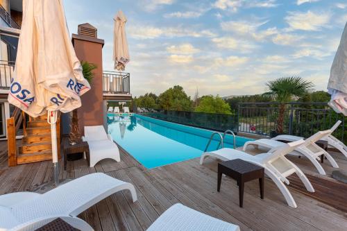 Πισίνα στο ή κοντά στο Kumanovo Spa