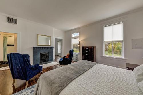 Ένα ή περισσότερα κρεβάτια σε δωμάτιο στο Oak Hall Bed and Breakfast