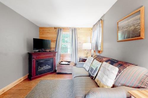 Valley Brook Cottage 4 – Photos 2