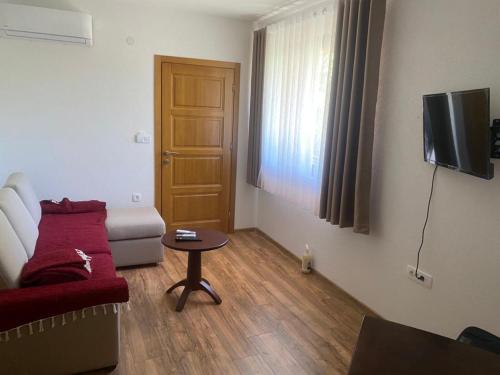 TV a/nebo společenská místnost v ubytování Draga`s rooms