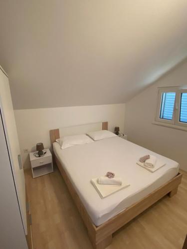 Gallery image of Apartmani By the see Božo Benić in Rtina