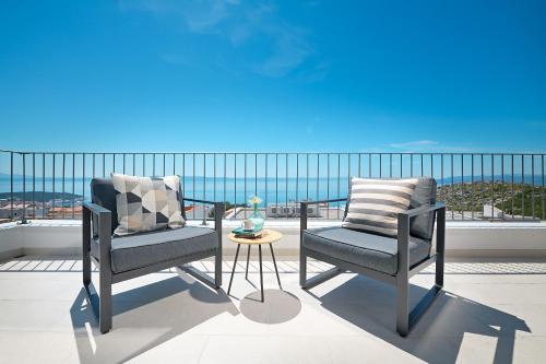 Foto dalla galleria di Villa Maxima with heated pool - Makarska Veliko Brdo a Makarska