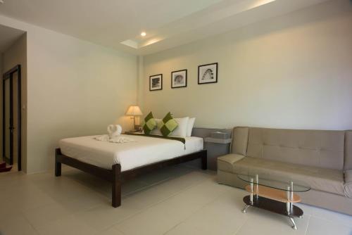 Gallery image of Sun Moon Star Resort Koh Phangan in Haad Yao