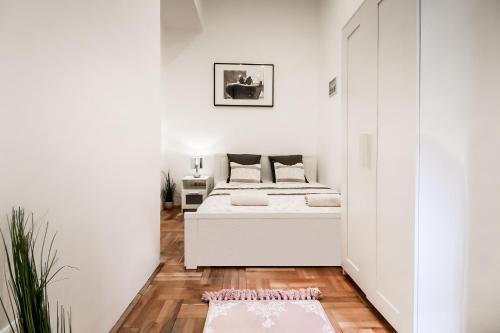 Real Apartments Klauzál II