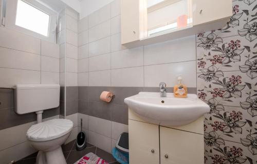 Apartments Makaus