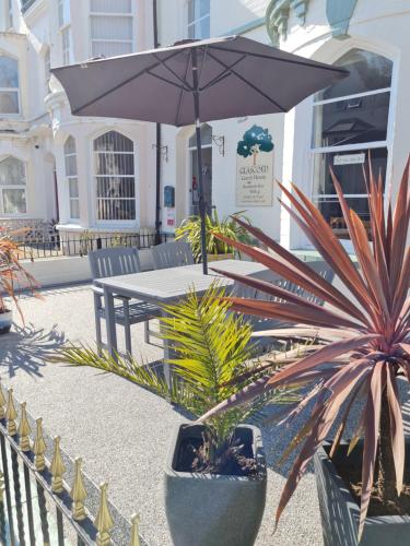 Glascoed Guest House