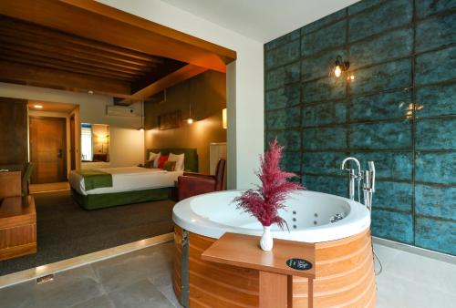 Ένα ή περισσότερα κρεβάτια σε δωμάτιο στο Abant Aden Boutique Hotel & Spa