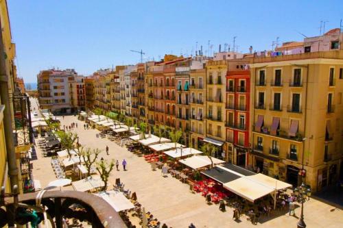 Výhľad na mesto Tarragona alebo výhľad na mesto priamo z apartmánu