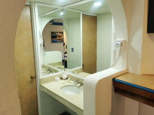 Ванная комната в Hotel Coacalco