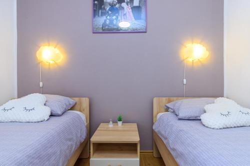 Apartment Nika with Balcony – Photos 3