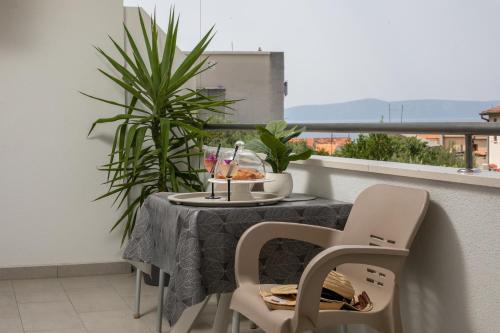 Foto dalla galleria di Sea view apartments M a Podgora