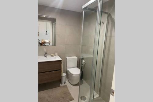 Kúpeľňa v ubytovaní Apartamento en Playa Real, en 1ª línea de playa