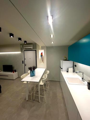 Dapur atau dapur kecil di VYRON 2 LUSSO