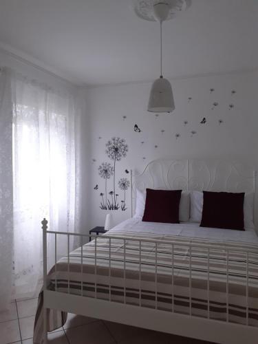 Photo de la galerie de l'établissement Fiori e farfalle apartment, à Caprarola