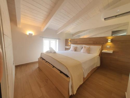Katil atau katil-katil dalam bilik di Casa Sofia- Fondi Vertice Rooms
