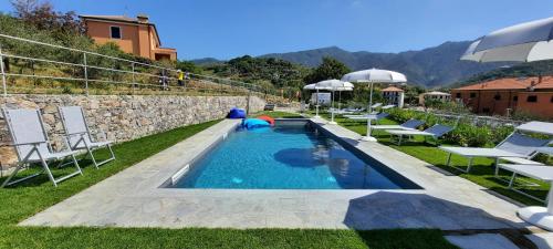 Bazén v ubytování ARIA Design B&B Levanto nebo v jeho okolí