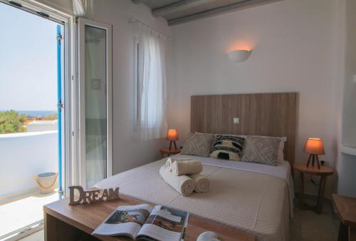 Gallery image of Two Coasts Villa 150m from the beach in Agios Ioannis Tinos