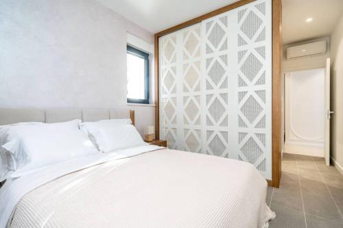 New&Luxury 5* with an Amazing View - Pure Apartment