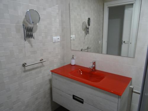 Boutique apartment near the beach, 1 Gbps Wi-Fi photo 31